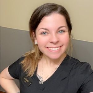 Meet your Posher, Desiree